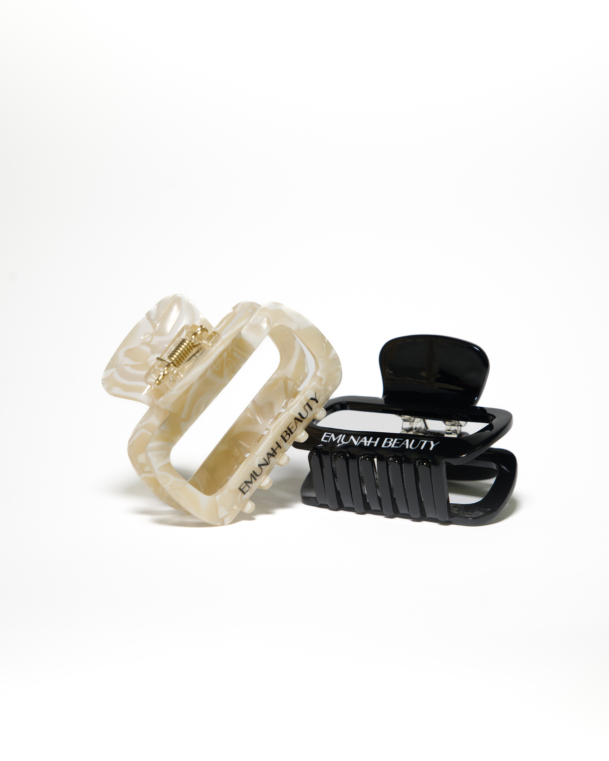 Available Sunady | Claw Clip Set