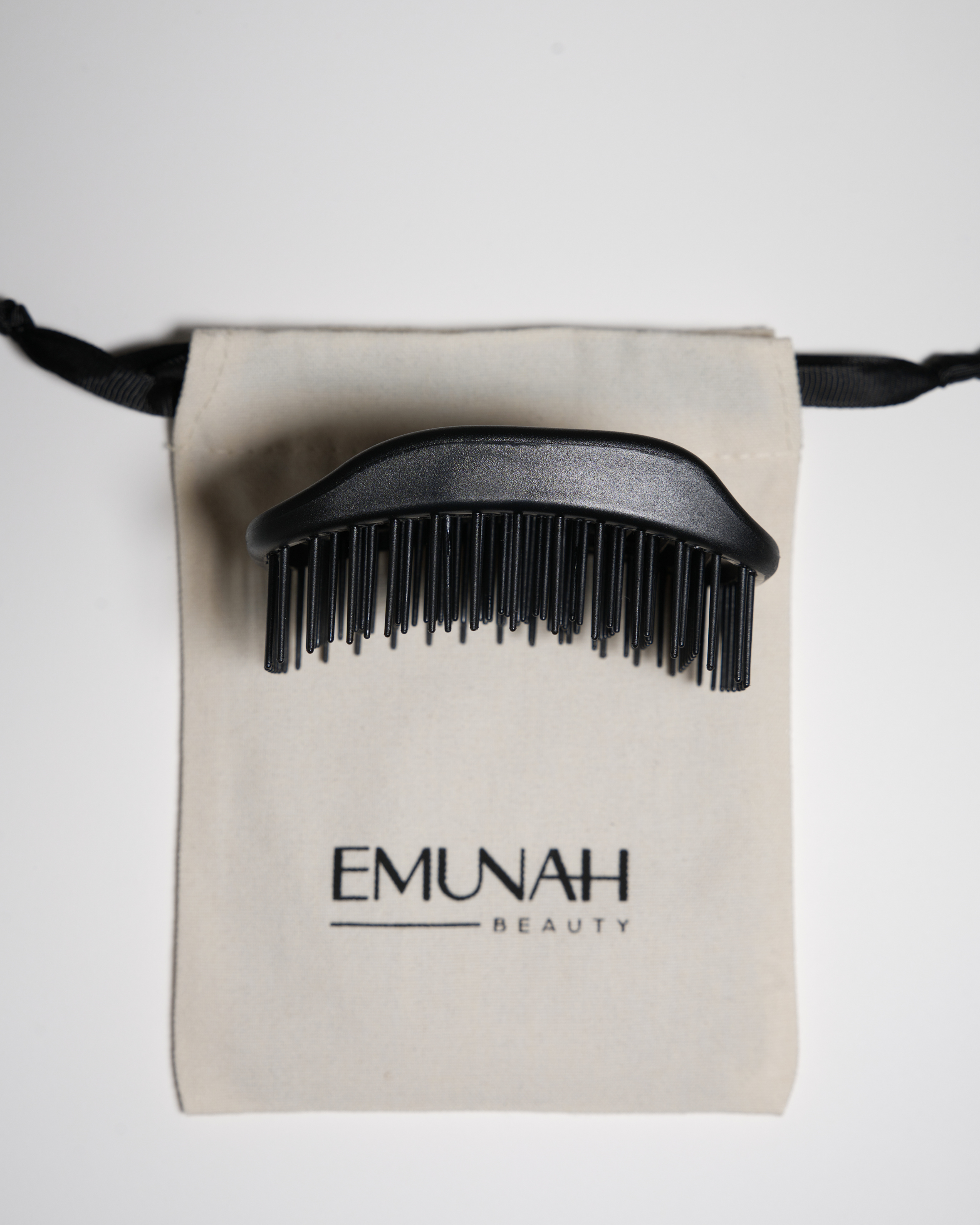 Scalp Stimulation Exfoliation, Detangling Brush with Dust Bag